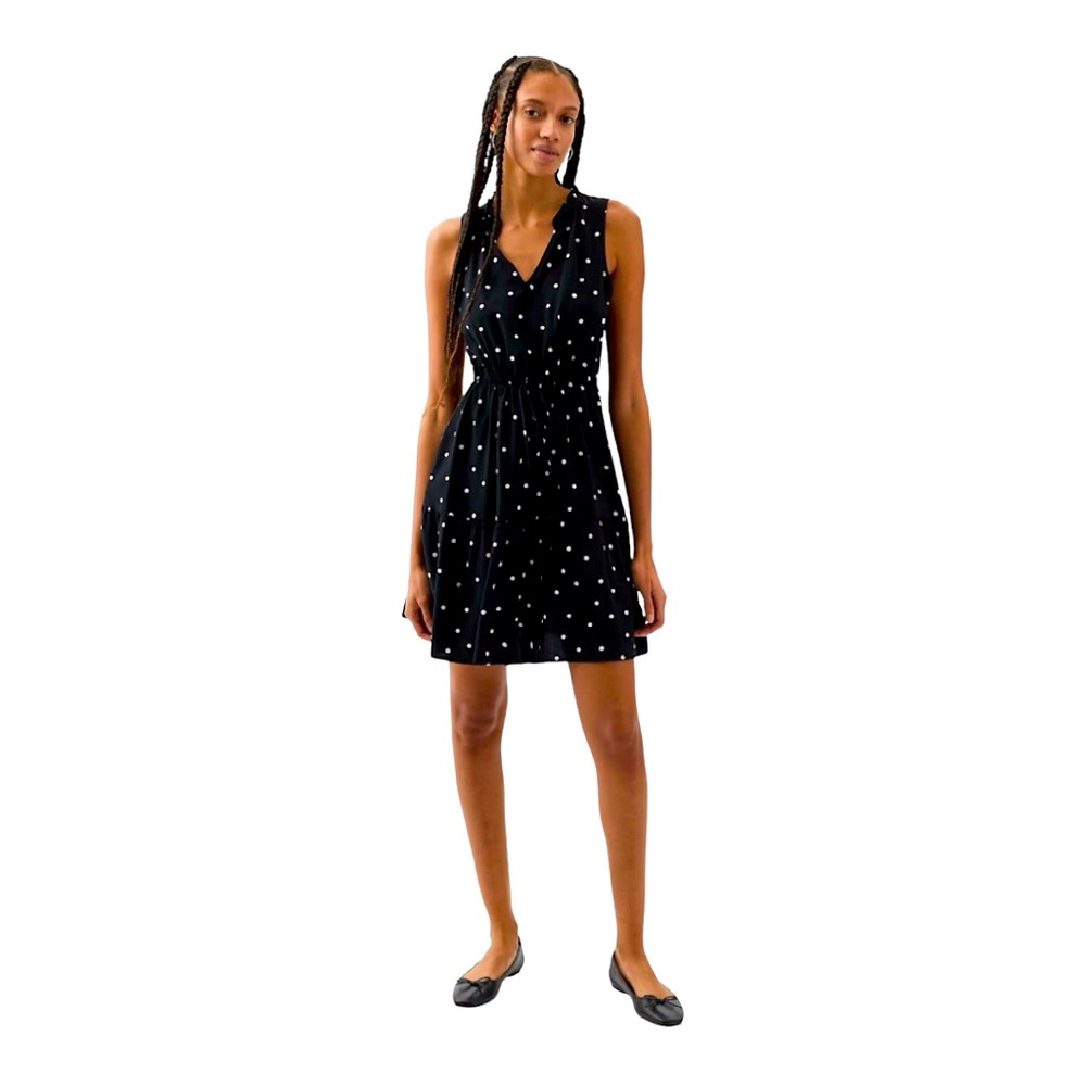 Gap Women’s Sleeveless Splitneck Mini Dress NWOT size Medium